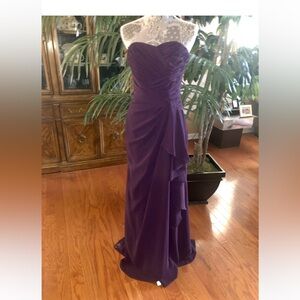 Elegant Aubergine(Purple) Gown-NWT - Has Detachable Spaghetti Straps- Size 4